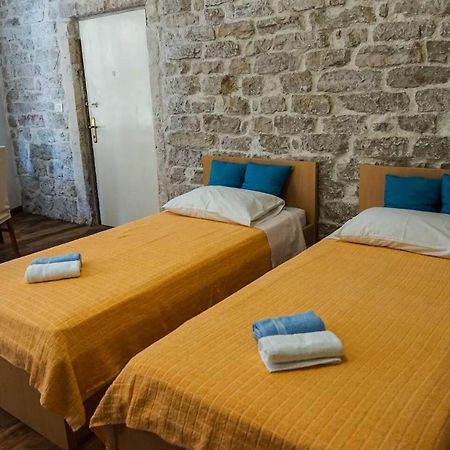 Studio Apartment In The Old City Of Šibenik Eksteriør billede